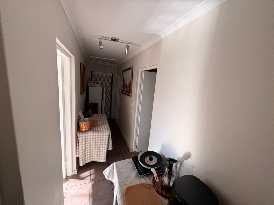 4 Bedroom Property for Sale in Fraaiuitsig Western Cape